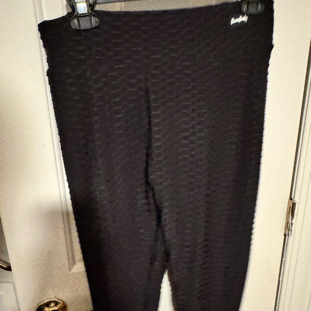 Black Textured Leggings